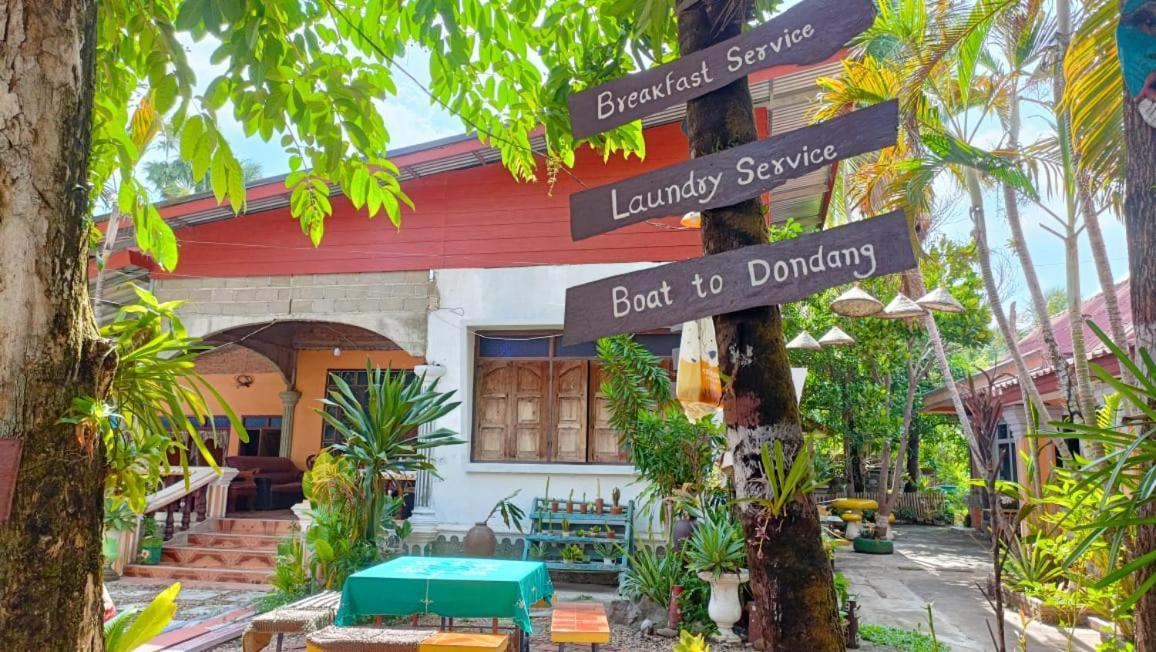 Khamphouy Guesthouse チャンパーサック エクステリア 写真
